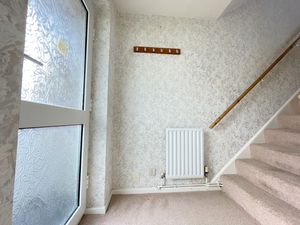 Pyefleet Close- click for photo gallery